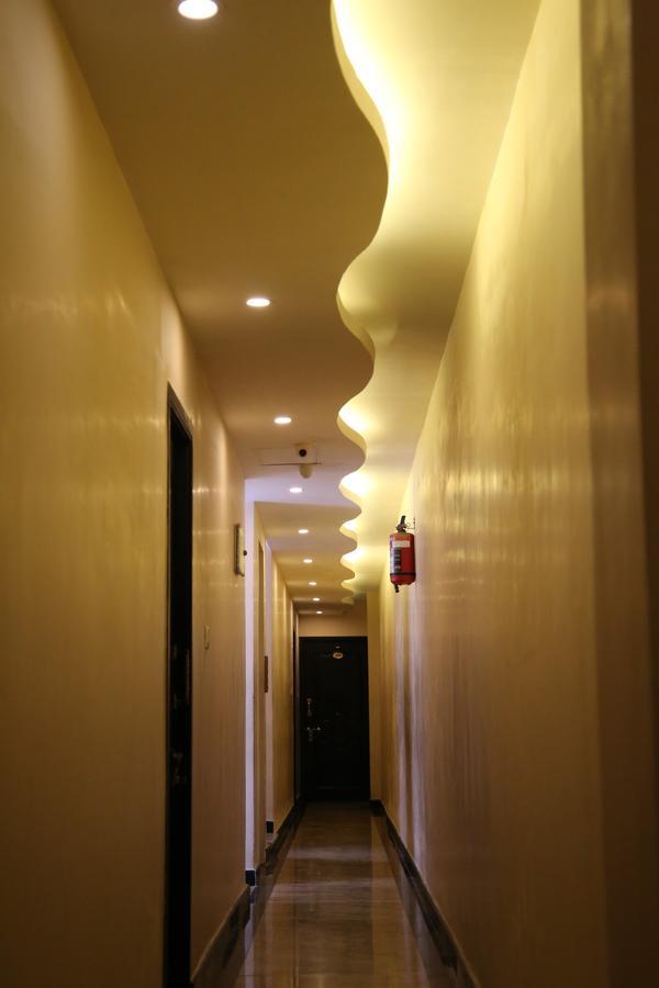 Hotel Shri Kannika Rāmeswaram Buitenkant foto